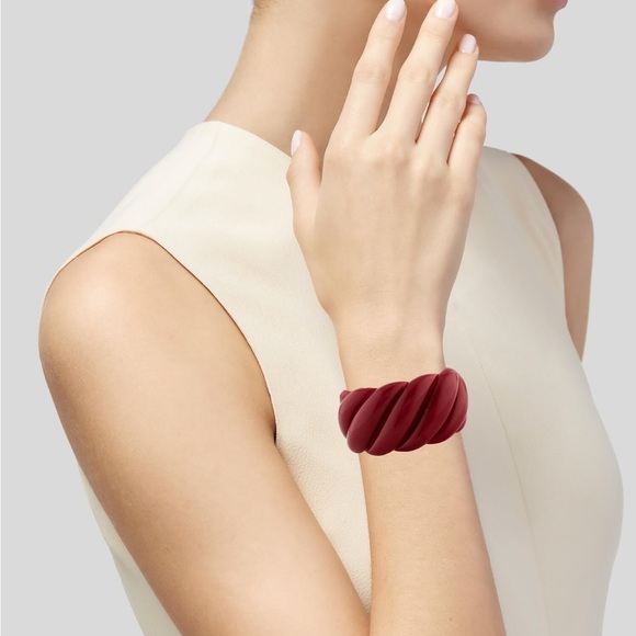 SOLD - Picture 1 of 4